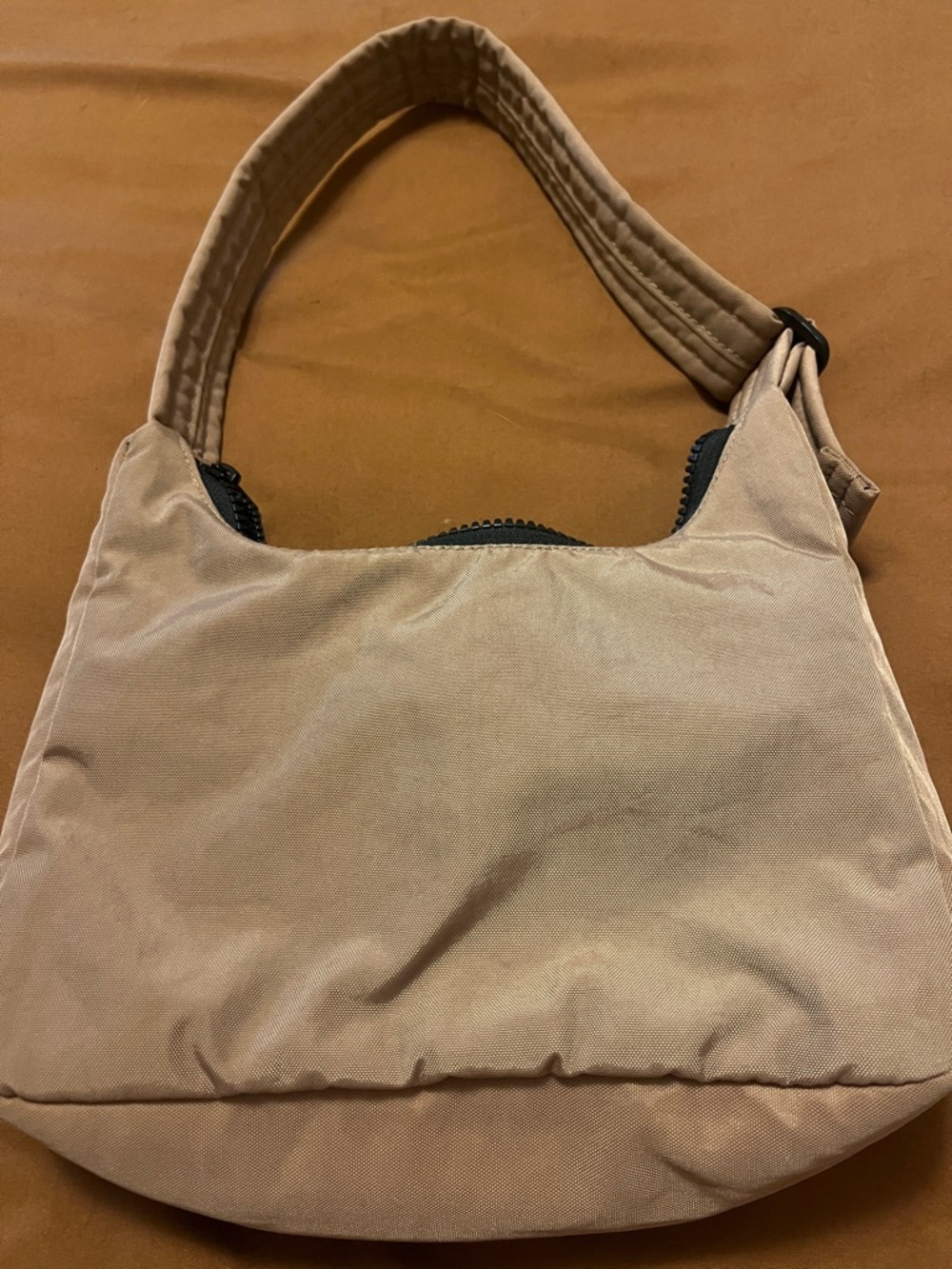 2 Baggu Bags- Women’s Soft Shoulder Bag in Light Tan and Brown Fanny Pack - Picture 2 of 7